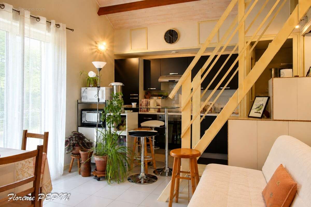 Maison d'architecte avec dépendance, étang et plus de 3,3 hectares de nature à 10 minutes de Pornic - photo 20