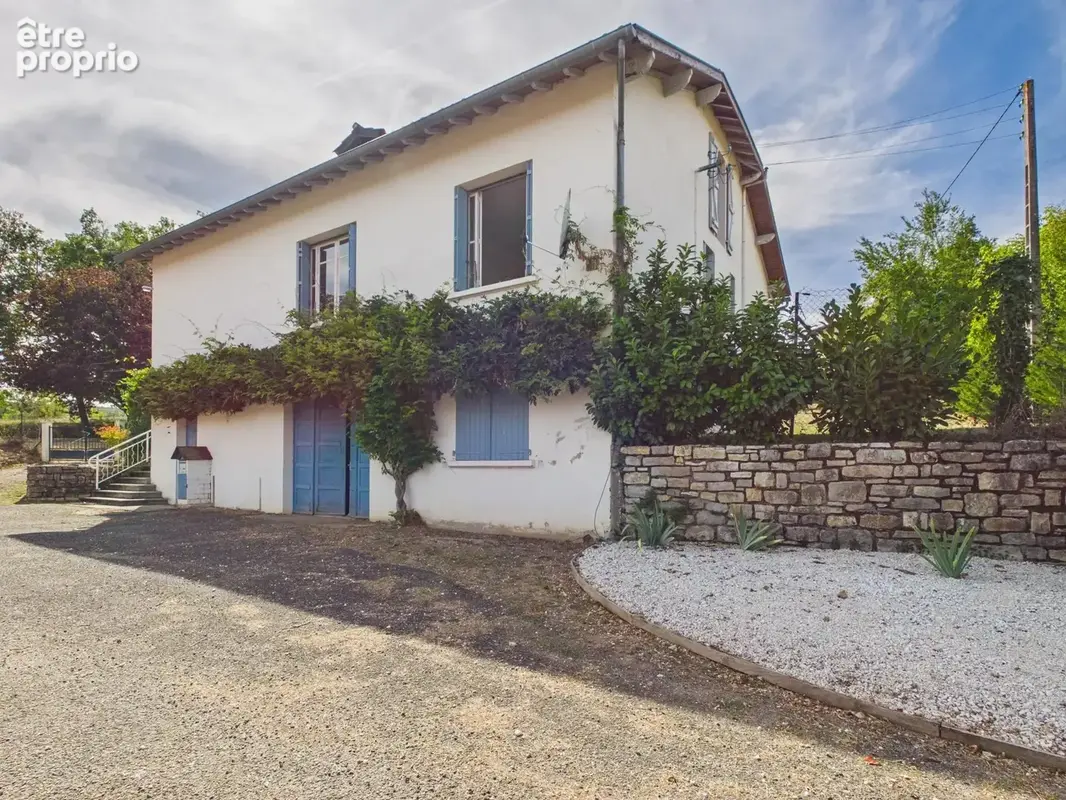 Charmante Maison de Campagne 4 Chambres avec Piscine, Verger et Vue Dégagée près de Saint-Antonin-Noble-Val - photo 18