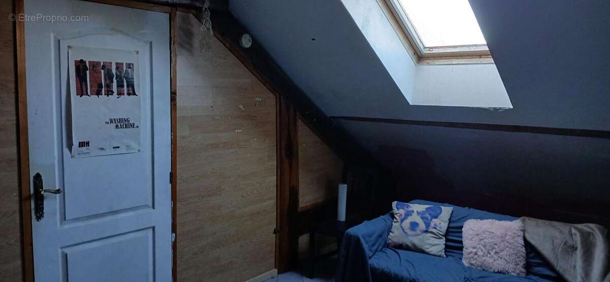 Maison à DAMBENOIT-LES-COLOMBE