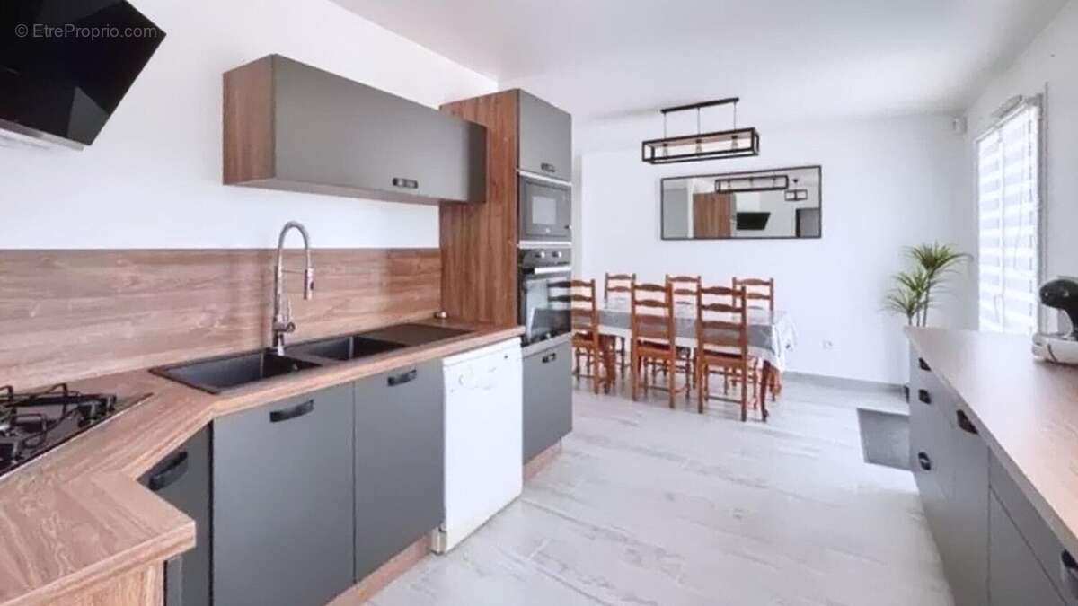 Photo 2 - Maison à EZY-SUR-EURE