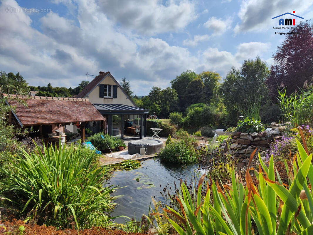 Maison à LONGNY-AU-PERCHE