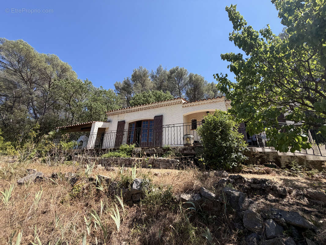 Maison à TRANS-EN-PROVENCE