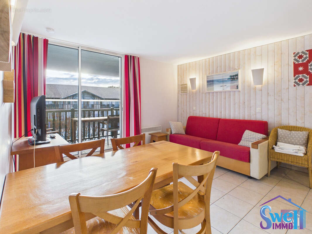 Appartement à MOLIETS-ET-MAA