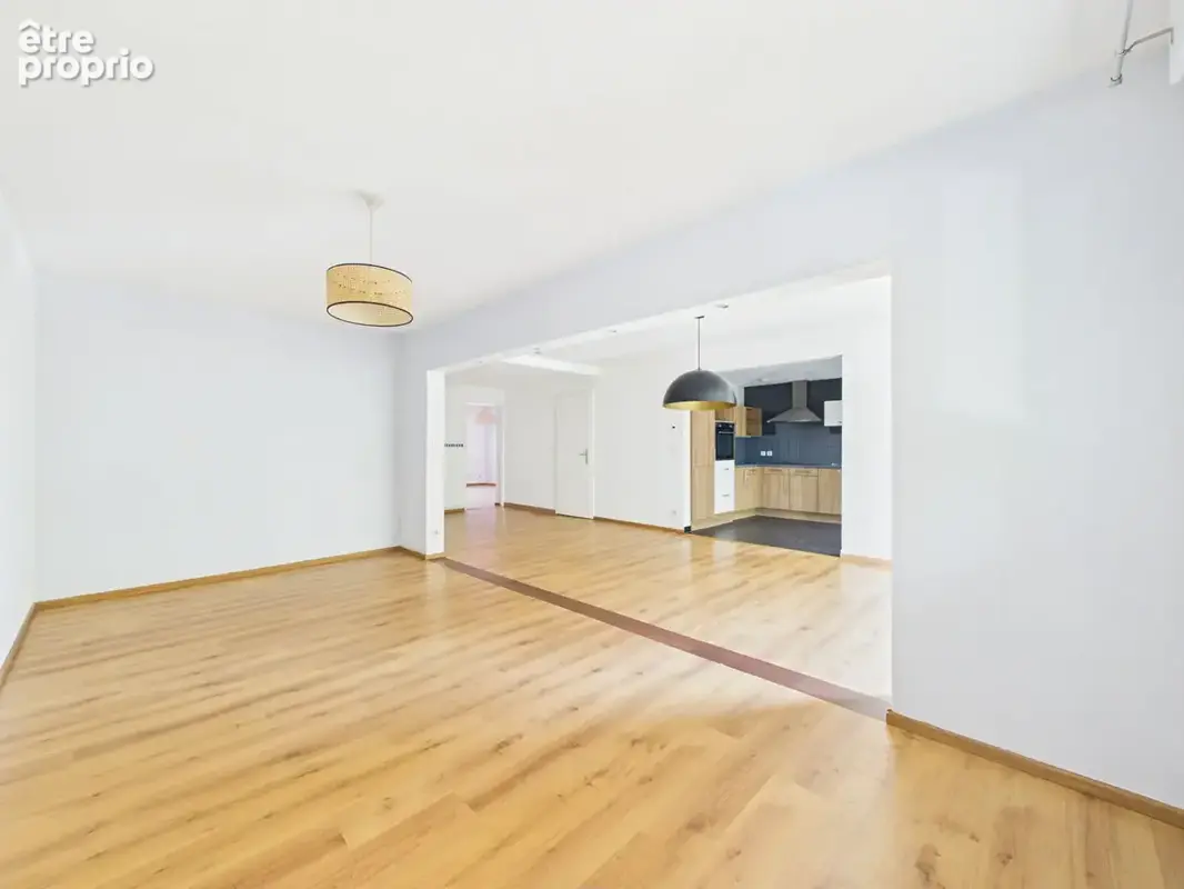 QUARTIER DES XV : F4 de 98.42 m² à vendre avec 2 chambres - possibilité d'un parking en sus - photo 6