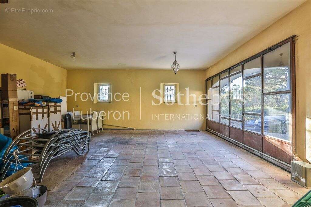 Maison à SAUMANE-DE-VAUCLUSE