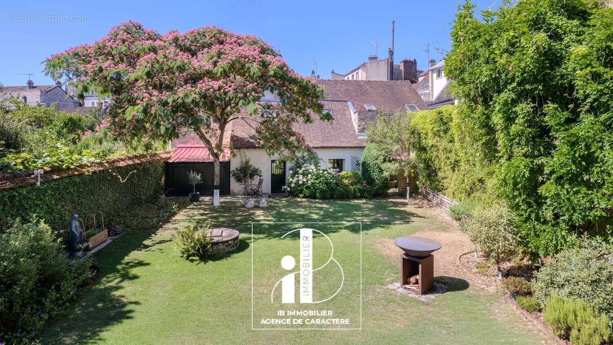 Fontainebleau coeur de ville propriete bourgeoise de 293 m² avec jardin paysager de 490m² - photo 18