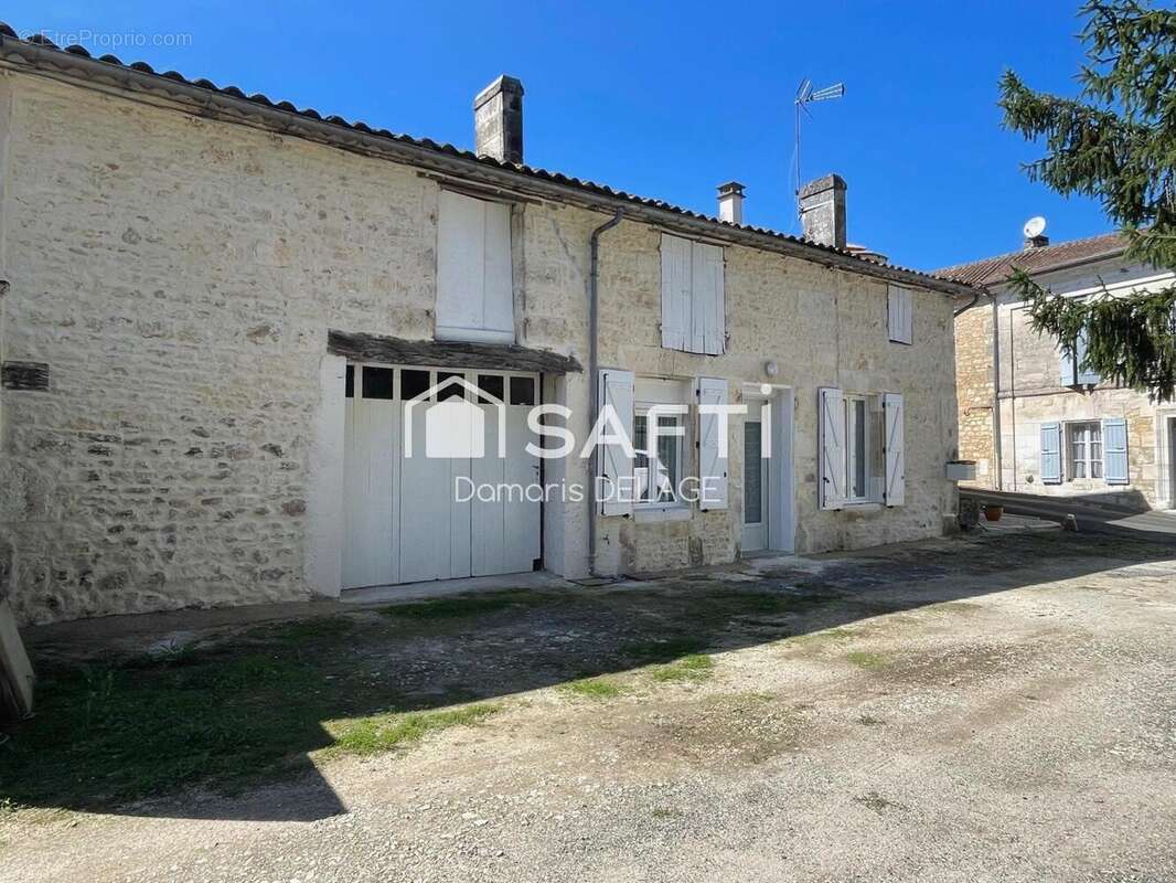 Photo 3 - Maison à CHARRAS