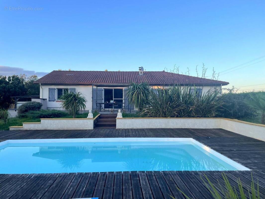 Maison à SAINT-ELIX-THEUX