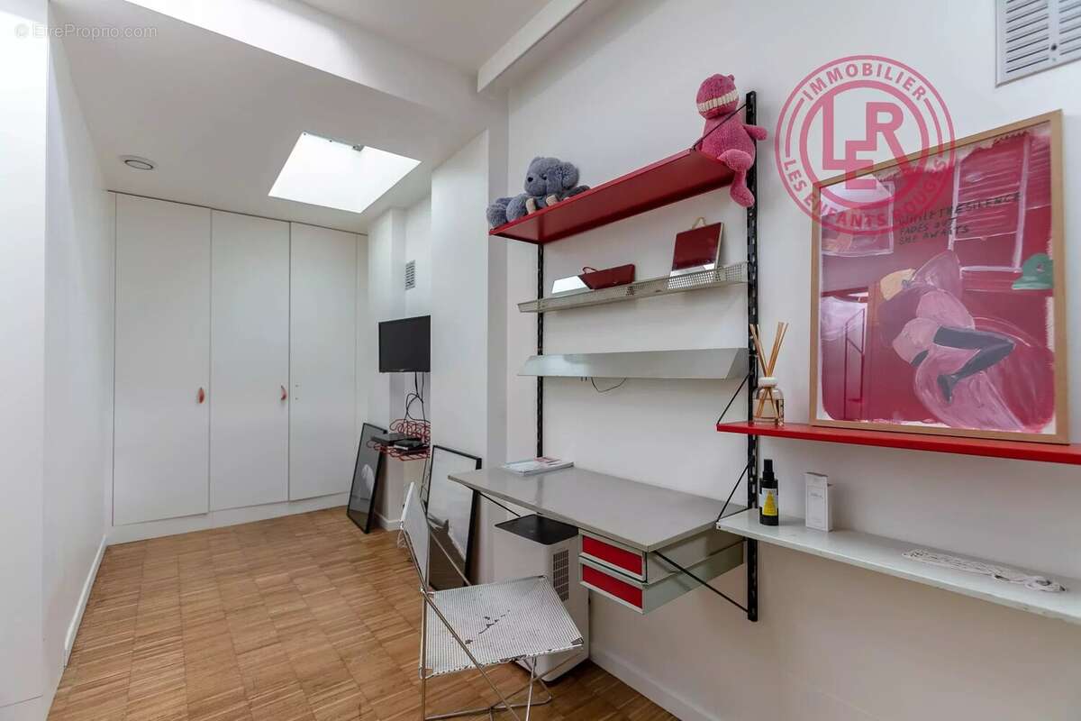 Appartement à PARIS-9E