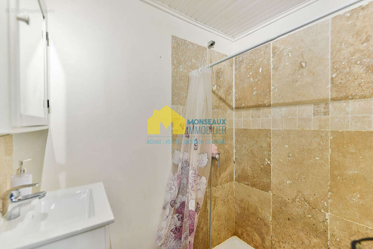 Maison Sainte Genevieve Des Bois 3 pièce(s) 40 m2 - photo 5