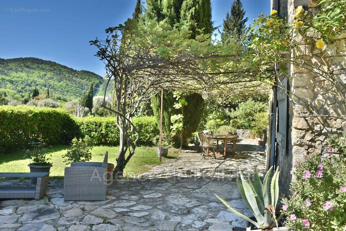 Maison à LE BAR-SUR-LOUP