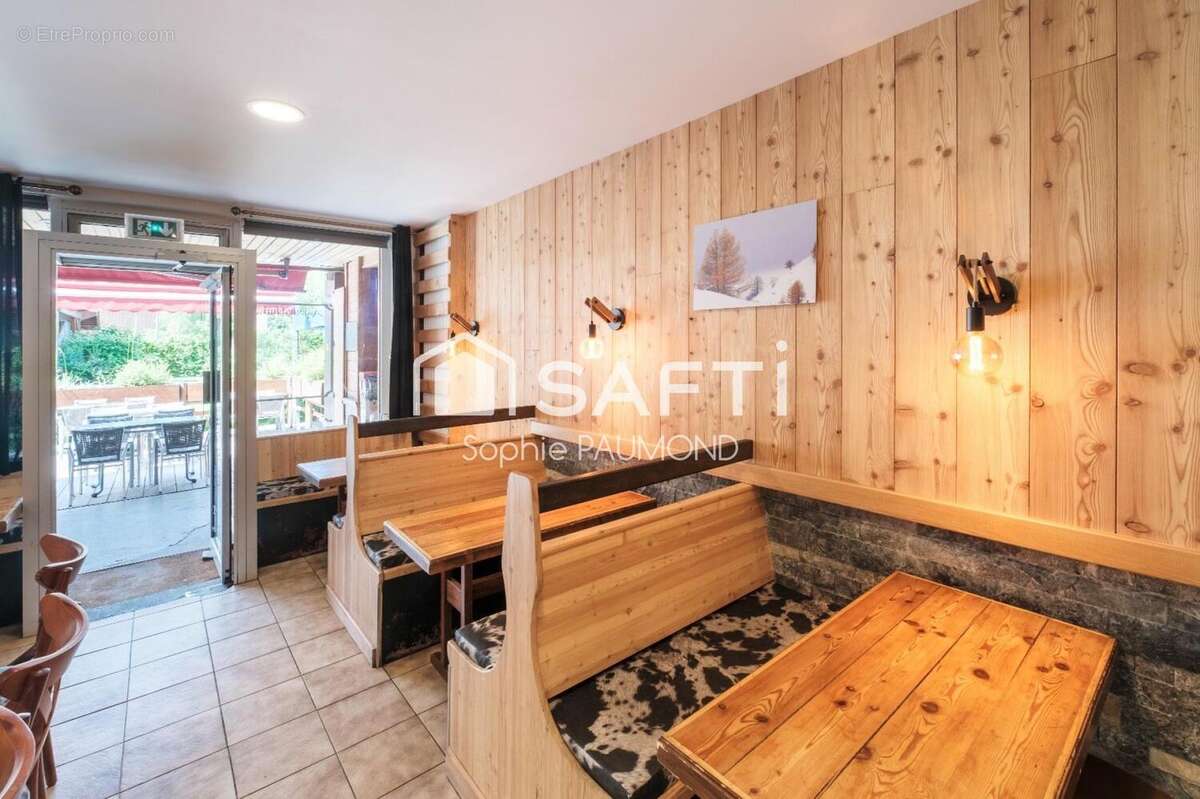 Commerce 62 m² à La Salle-Les-Alpes  - photo 6
