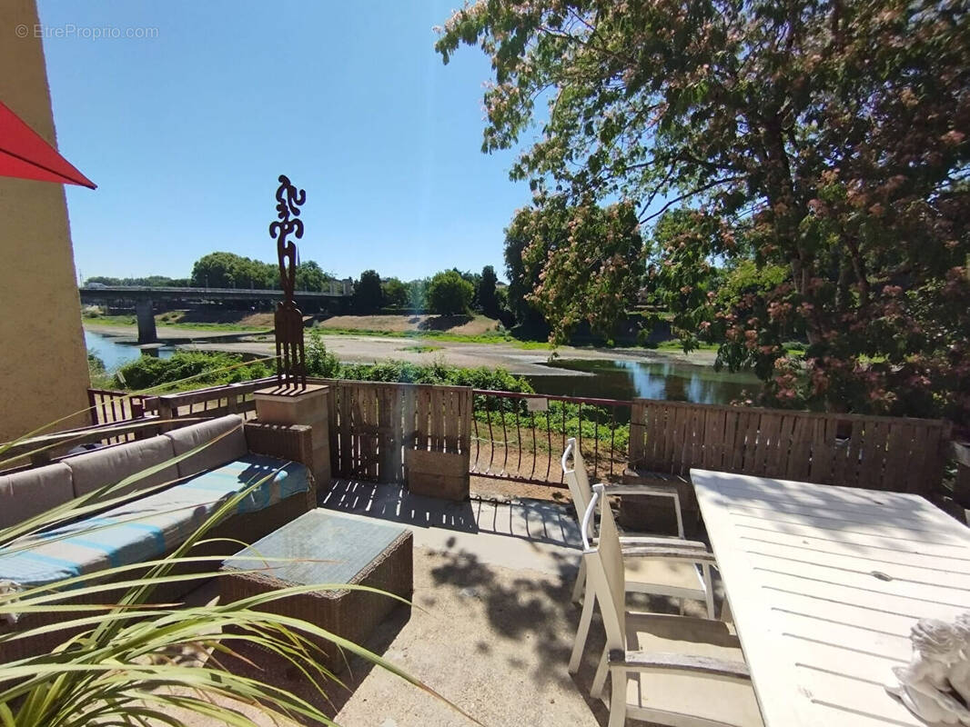 Maison à PORT-SAINTE-FOY-ET-PONCHAPT