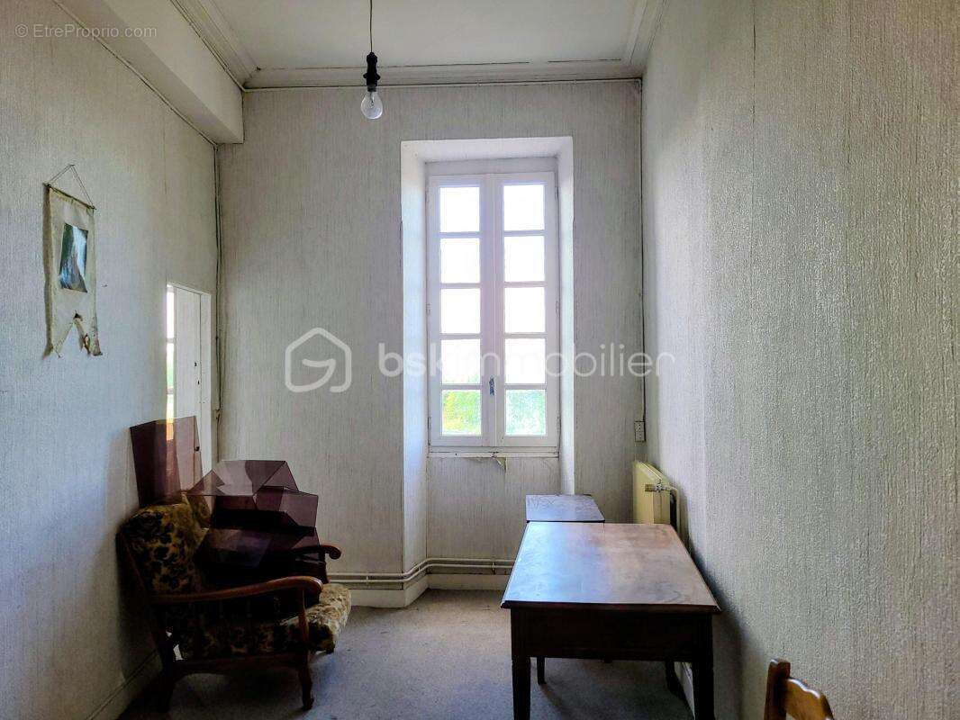 Maison à LE MAS-D'AGENAIS