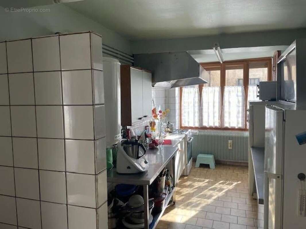 Maison 227 m² à Vanvey  - photo 8
