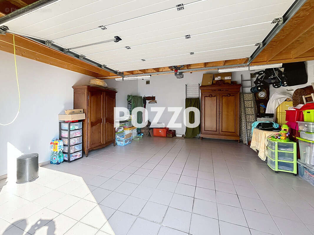Maison à BREHAL