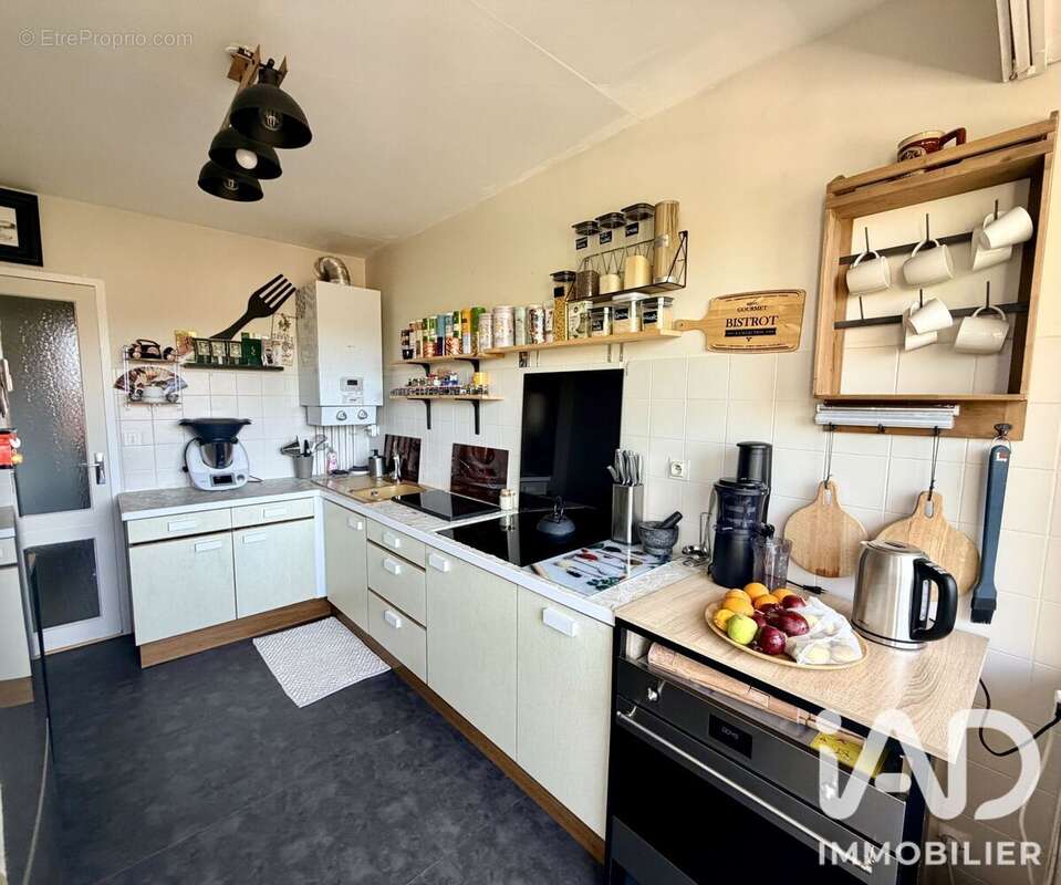 Photo 4