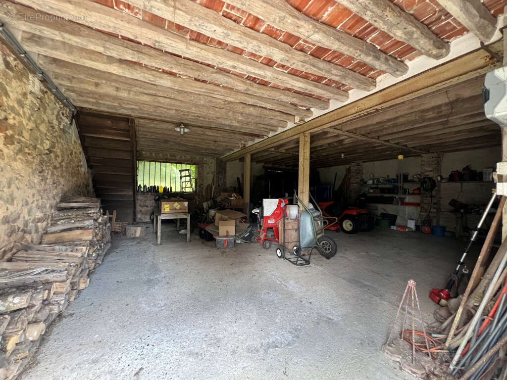 Propriete et sa piscine - photo 24