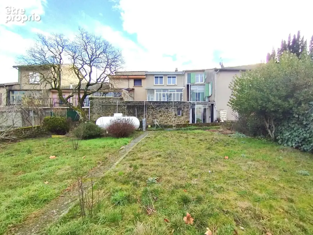 Photo 1 - Maison à VERNOUX-EN-VIVARAIS