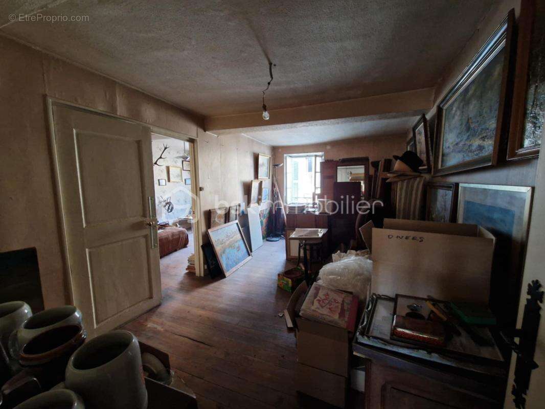 Appartement à LA TOUR-DU-PIN