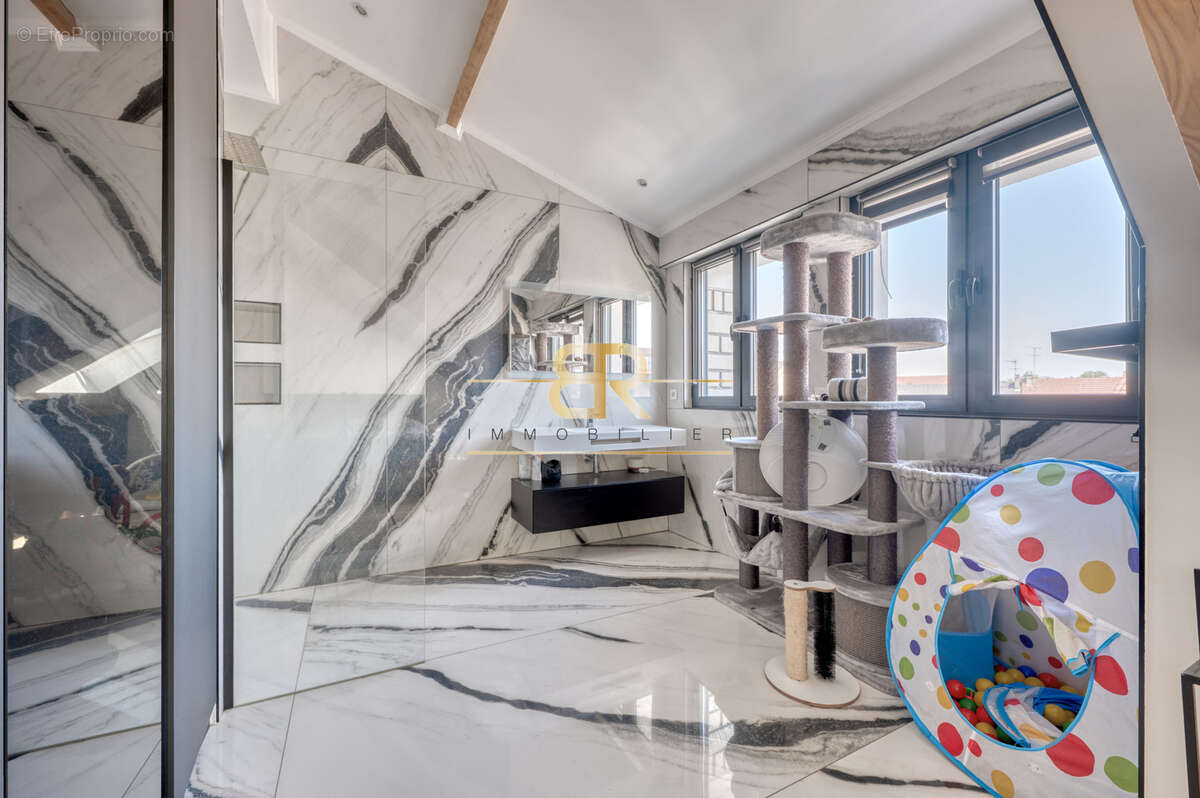 Maison à JOINVILLE-LE-PONT