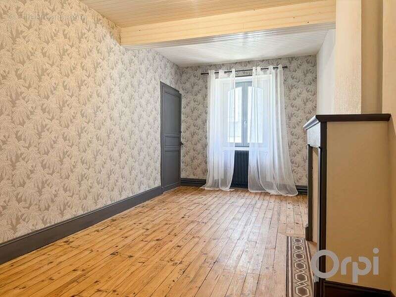 Maison à TOURNECOUPE