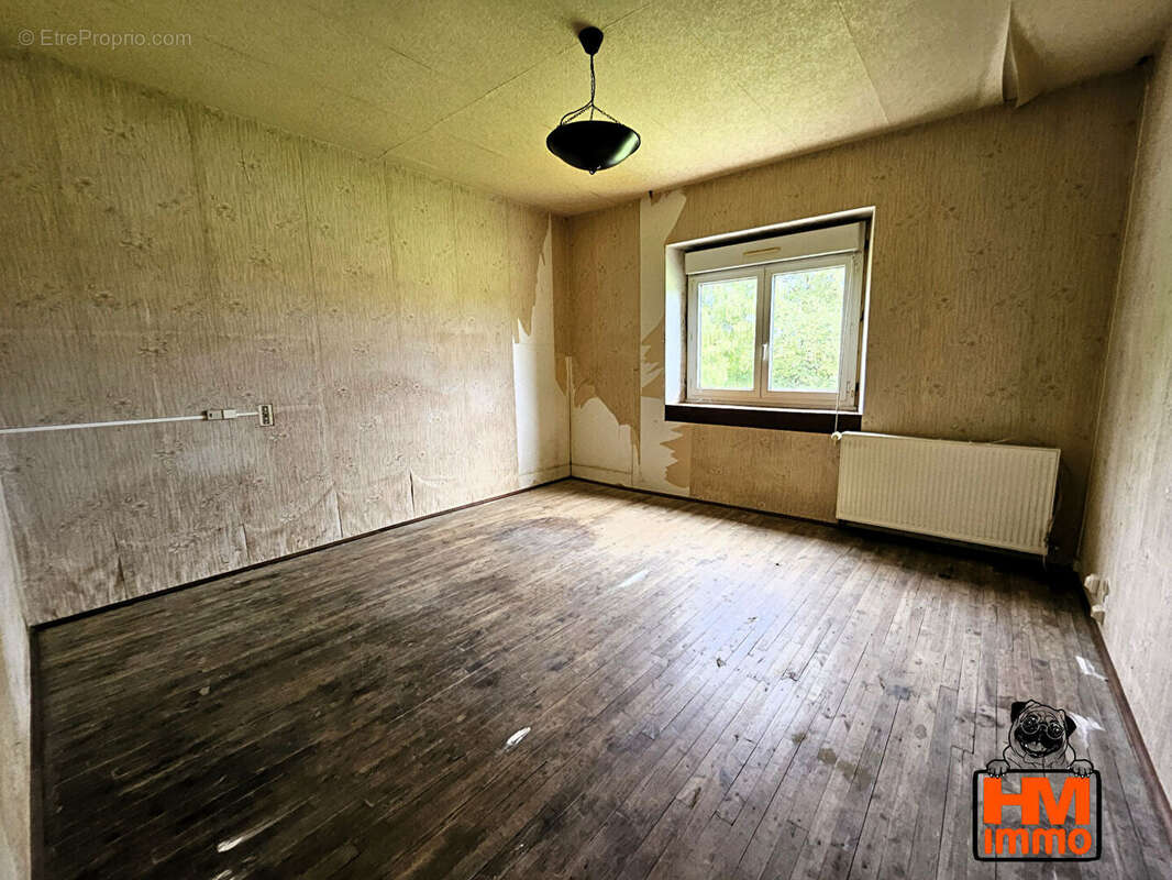 Maison à RILHAC-LASTOURS