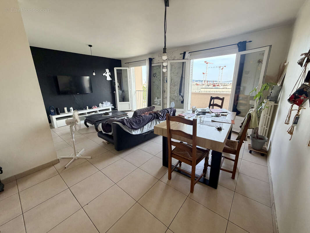 Toulon - bon rencontre - appartement 4 pieces - 2 chambres - dernier etage - terrasse - photo 2