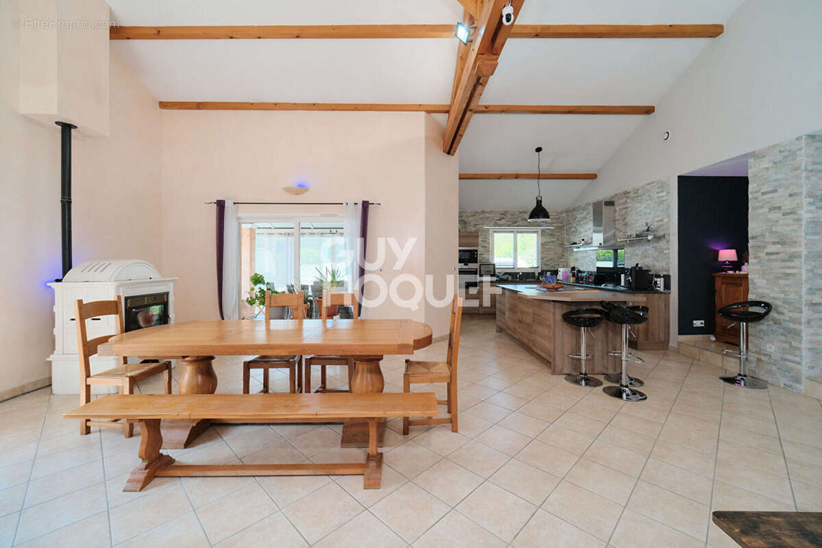 Maison à VALENCIN
