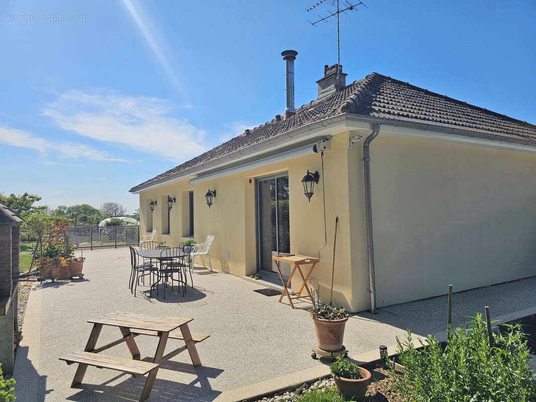 Maison à SALLENELLES