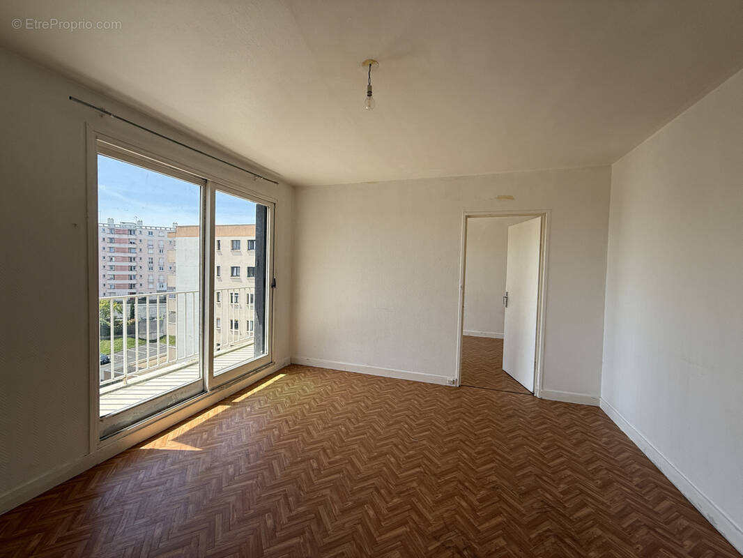 Appartement à MELUN