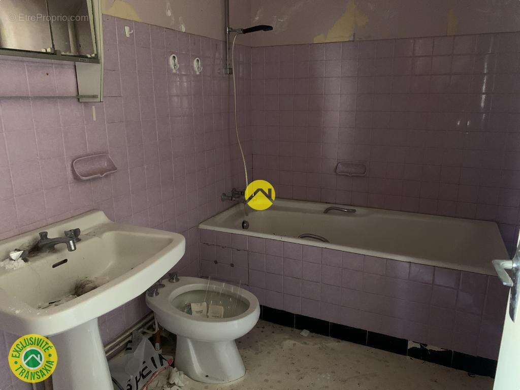 Maison à PREVERANGES