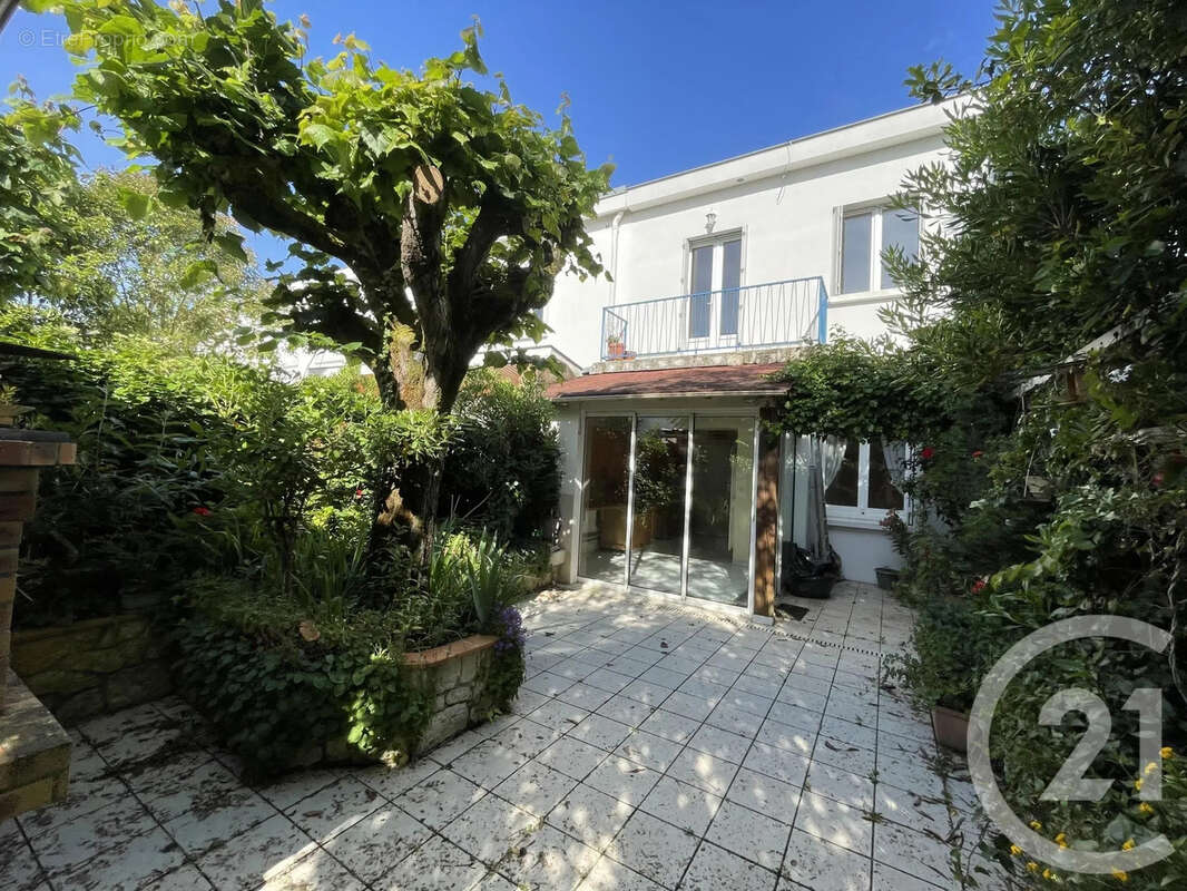 Maison 102 m² à Royan  - photo 11