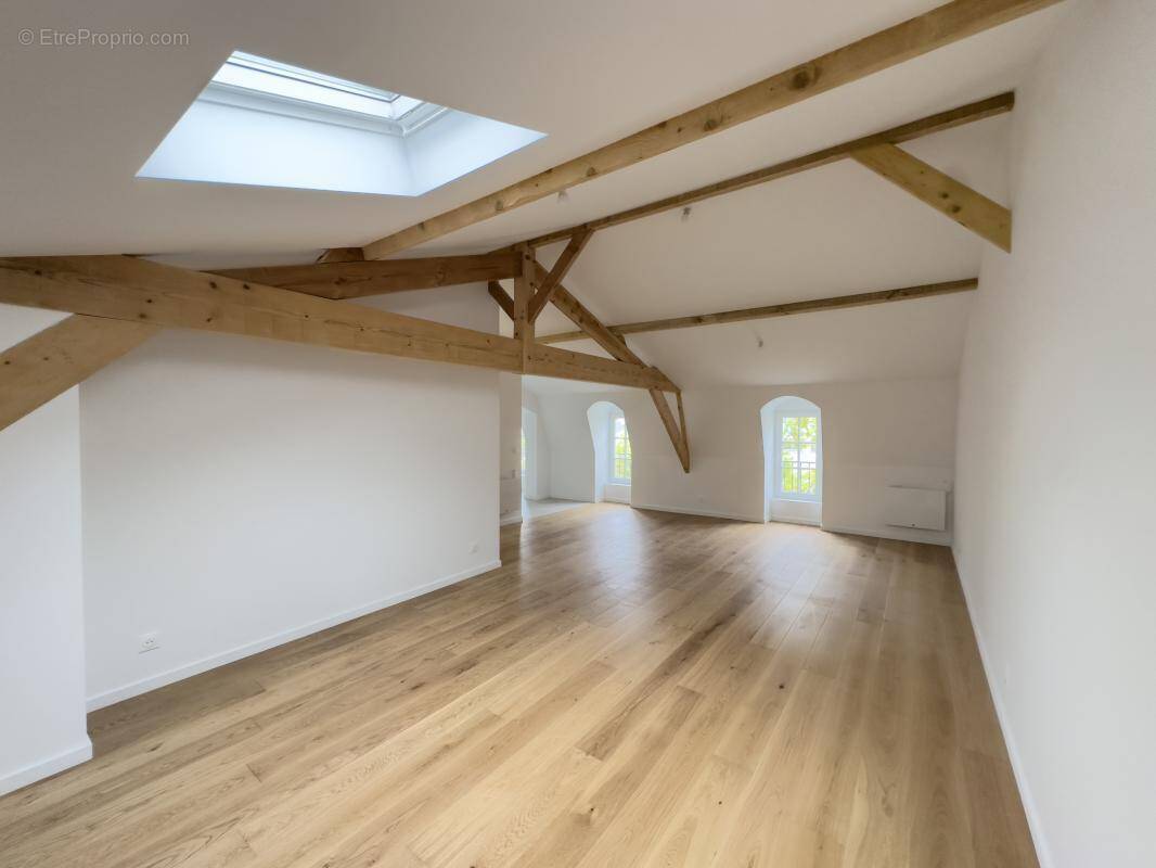 Appartement à SAINT-OUEN