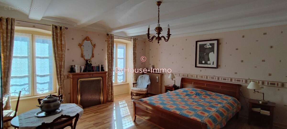 Maison 350 m² à Siaugues-Sainte-Marie  - photo 8