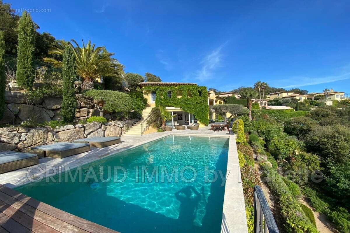 Maison 302 m² à Sainte-Maxime  - photo 2