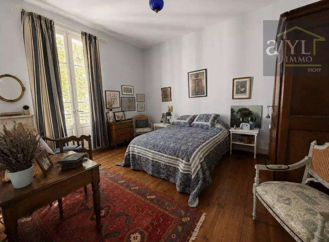 Maison à VICHY