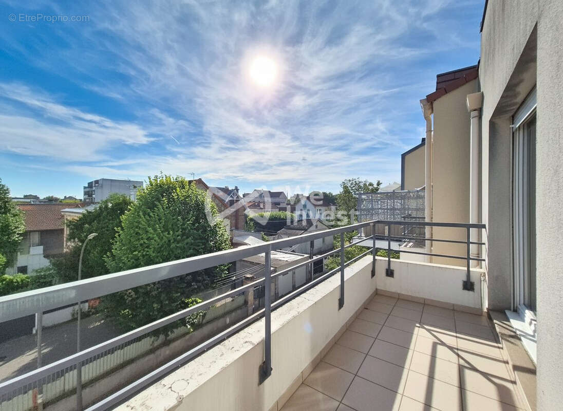 Appartement 77 m² à Argenteuil  - photo 4