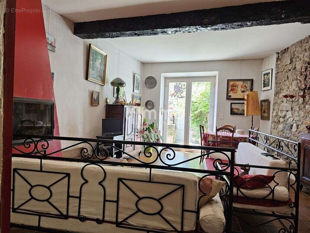 Ensemble immobilier de caractère – Fort potentiel locatif - photo 3