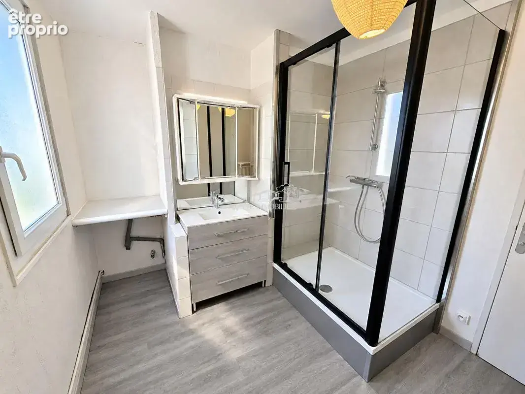 Appartement Vitrolles 4 pièce(s) 83 m2 - photo 14
