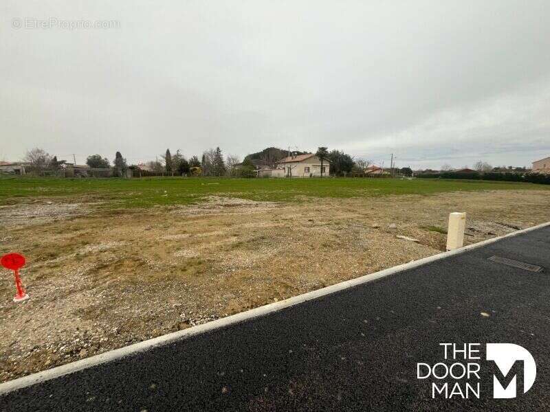 Terrain à VERDUN-SUR-GARONNE