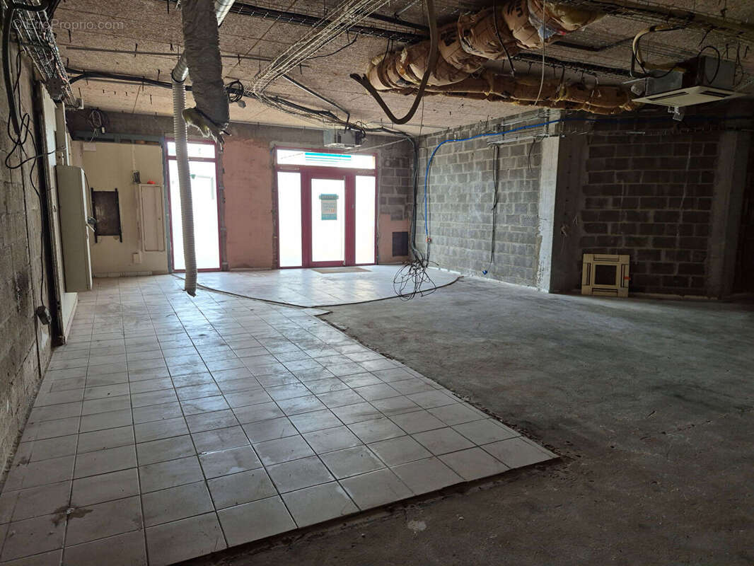 Commerce à ANZIN-SAINT-AUBIN