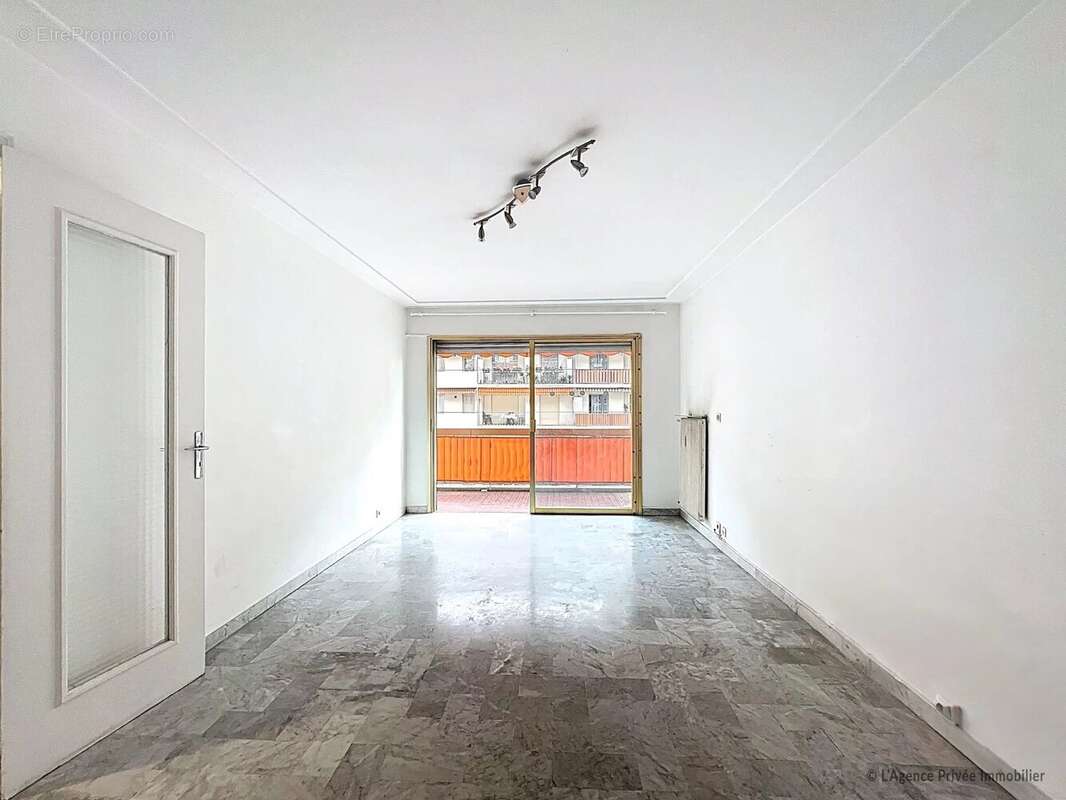 Appartement à CAGNES-SUR-MER