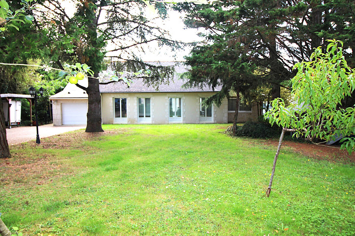 Maison à METTRAY