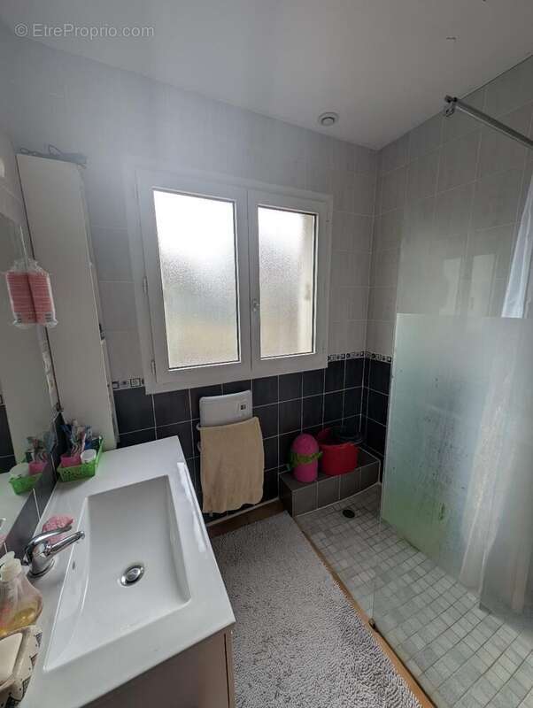 Maison à CHATELLERAULT