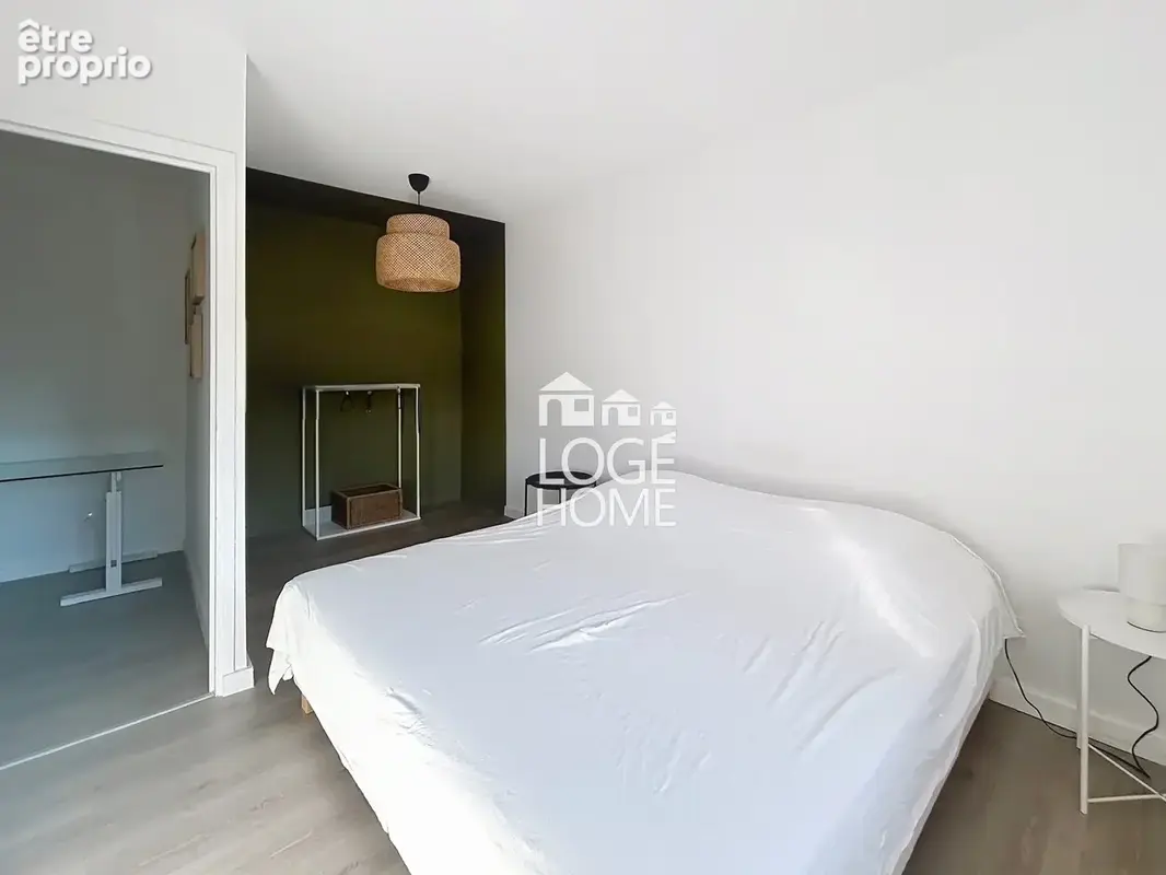 Appartement 82 m² à Croix  - photo 5