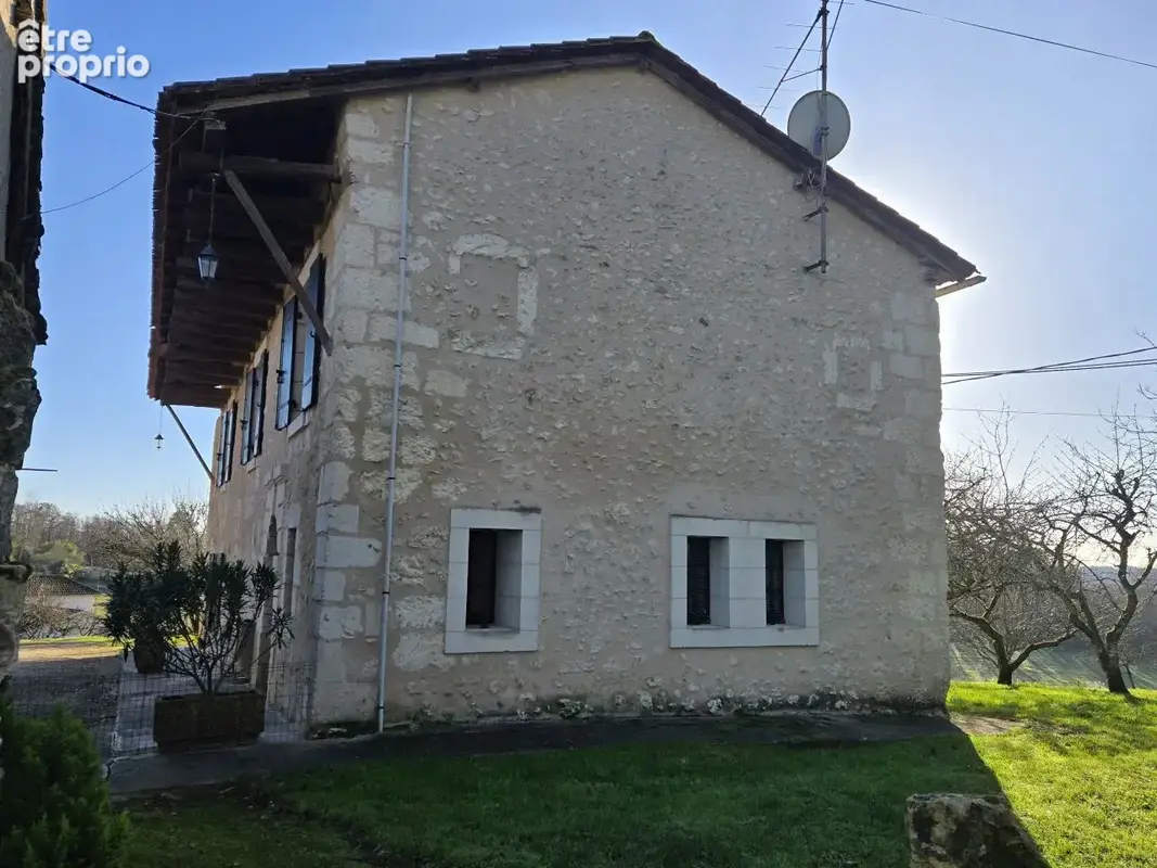 Ensemble de bâtiments en pierres! - photo 16