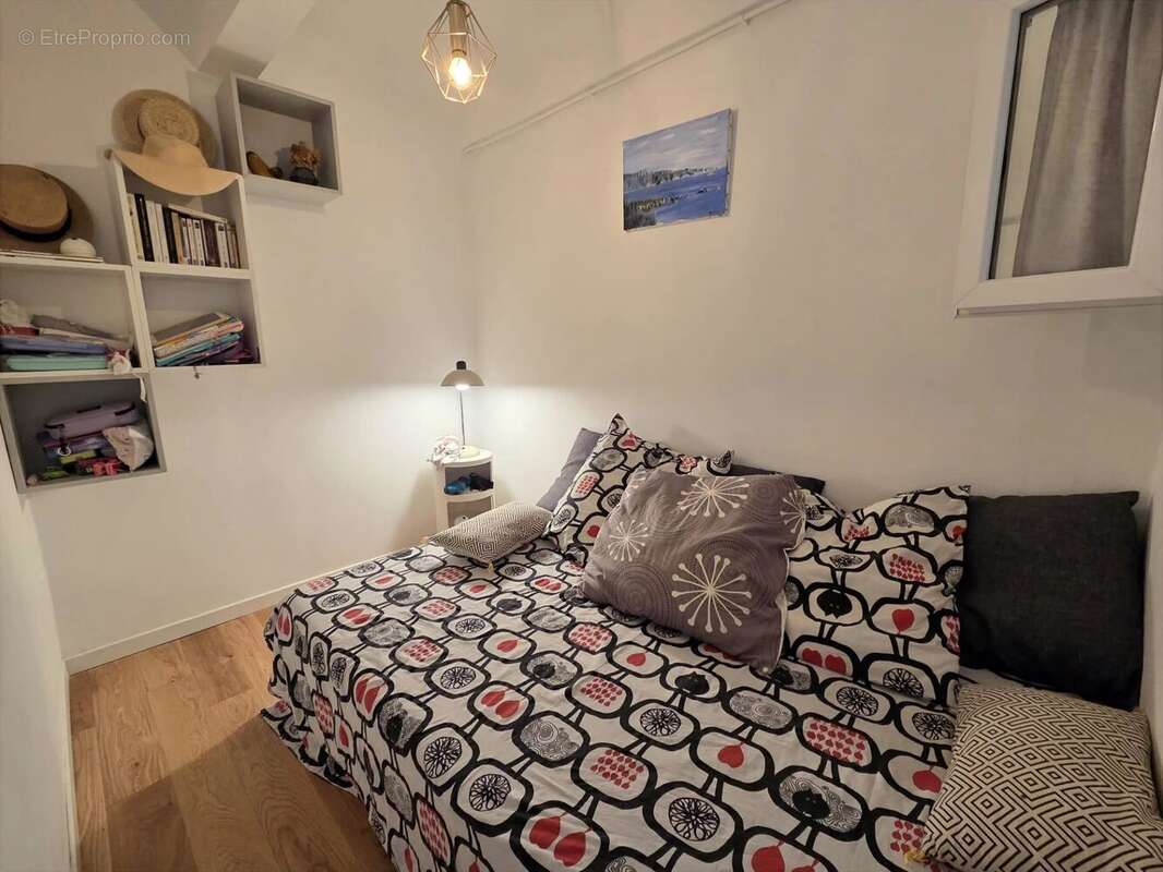 Pied-à-terre idéal à Propriano : T3 rénové avec terrasse, à - photo 5