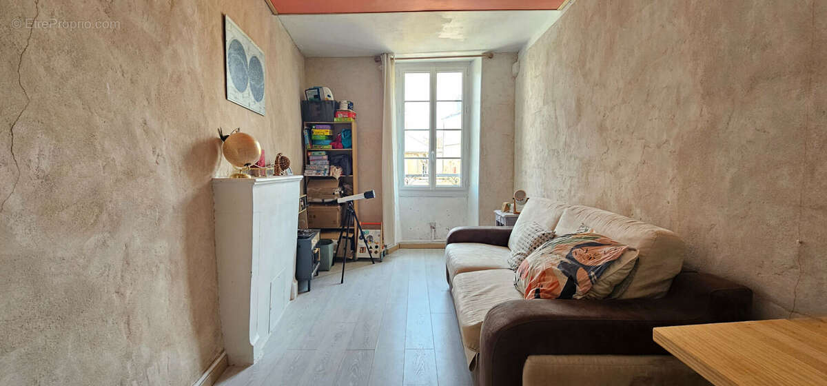 Maison à CHERAC
