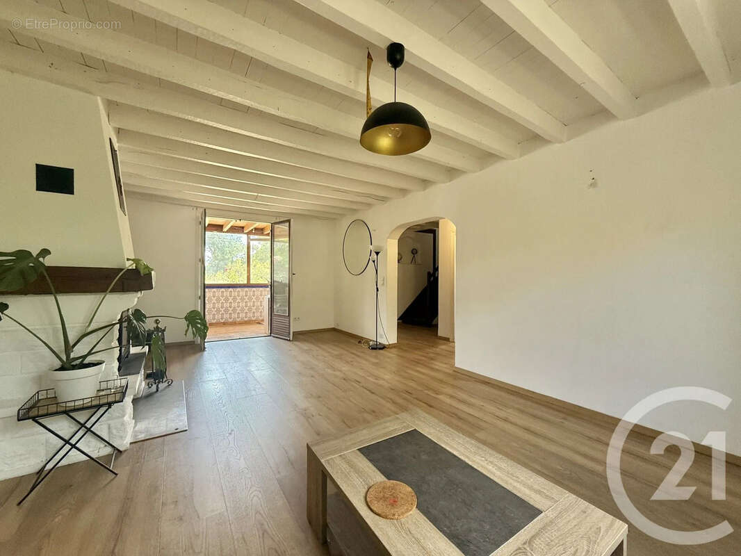 Maison à AVERMES